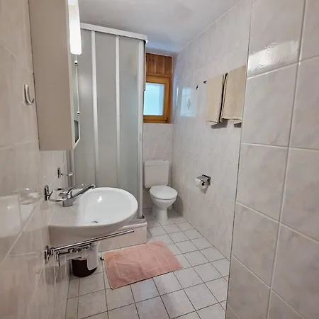 Immeuble Les Serandes 莱斯克伦斯
