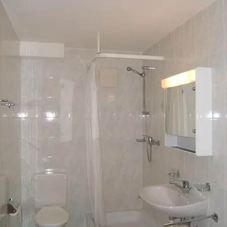 Apartment Immeuble Les Serandes